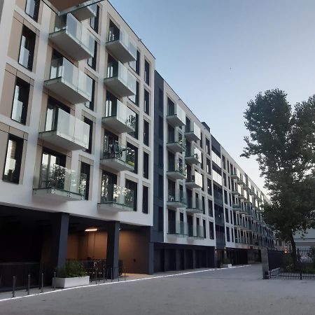 Lesne Ukojenie W Lodzi - Forest Soothing Apartment المظهر الخارجي الصورة