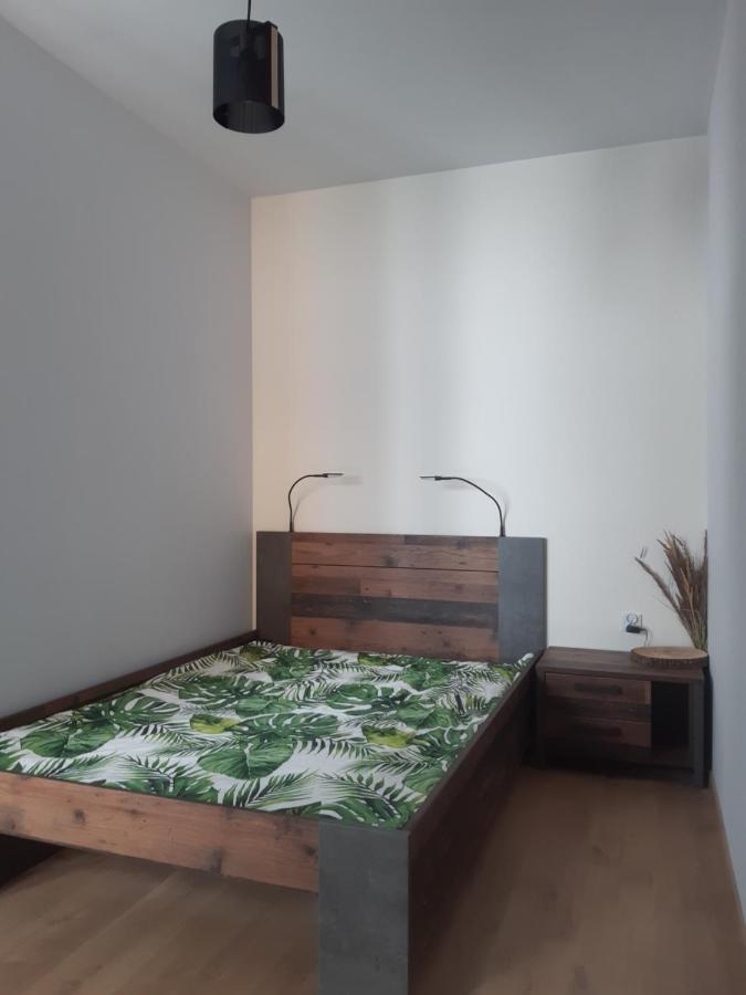 Lesne Ukojenie W Lodzi - Forest Soothing Apartment المظهر الخارجي الصورة