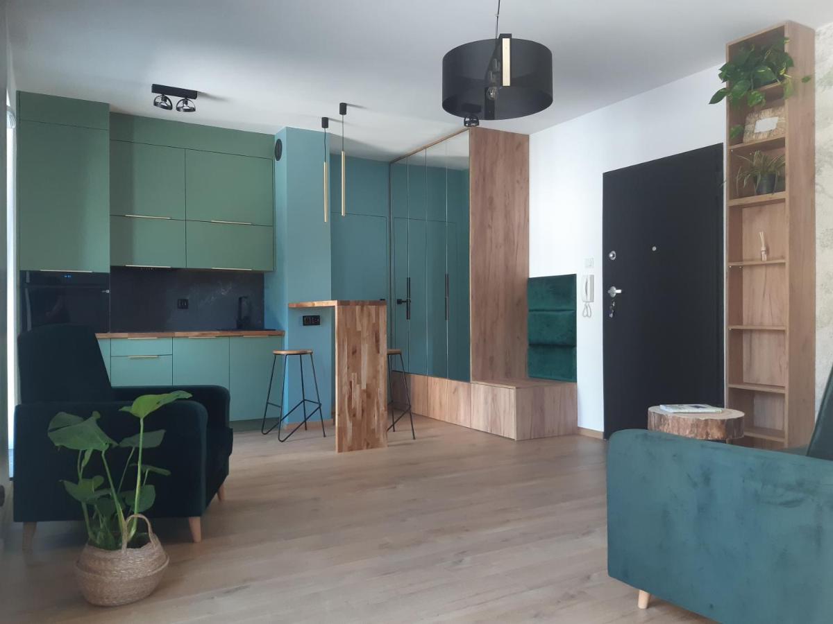 Lesne Ukojenie W Lodzi - Forest Soothing Apartment المظهر الخارجي الصورة